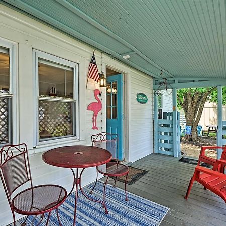 The Blue Crab Cottage - 3 Blocks From The Beach! Colonial Beach Esterno foto